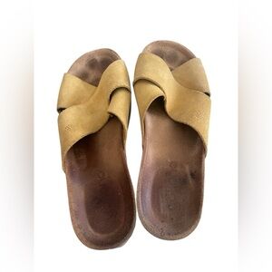 YOKONO Cross-Cross Suede slip-Ons Very Good pre-owned condition. VSCO girl